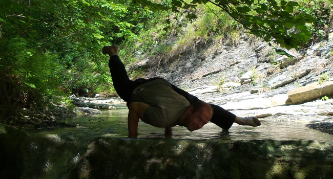 Eka Pada Bakasana (One-Legged Crane)
